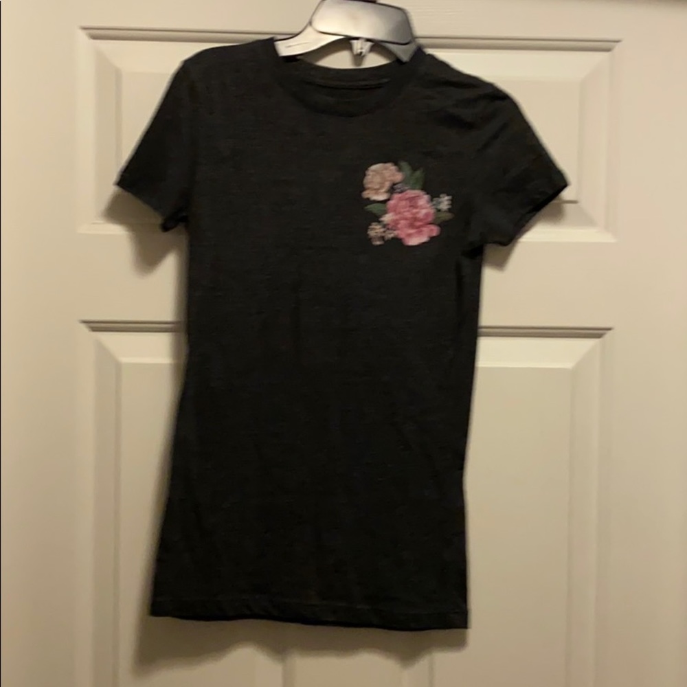 Women’s T-shirt